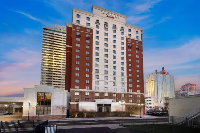 Courtyard By Marriott Atlantic City Beach Block