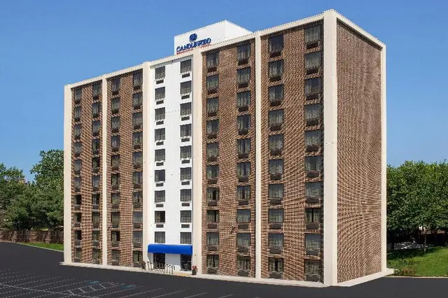 Candlewood Suites Alexandria West