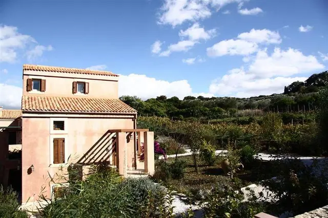 Eliathos Residence Houses