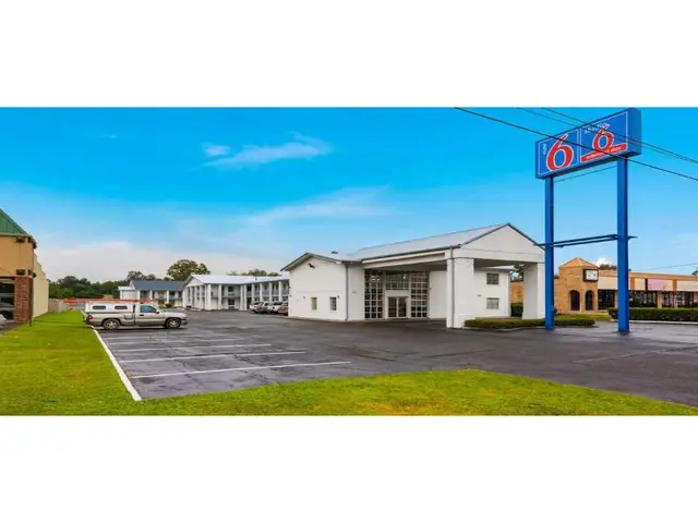 Motel 6 Alexandria, La - South