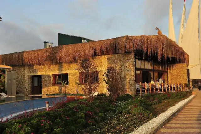 Adenya Hotel & Resort