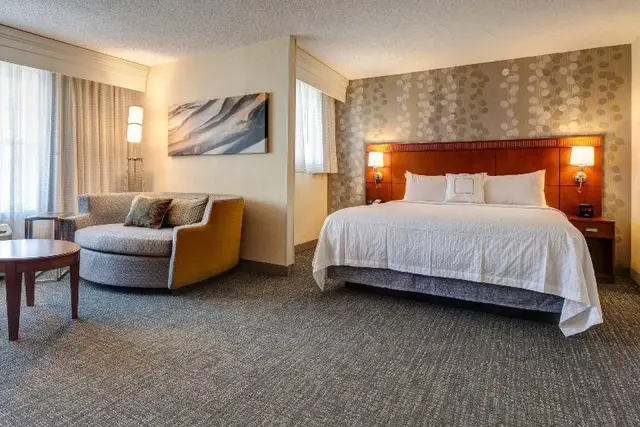 Courtyard By Marriott Hadley Amherst