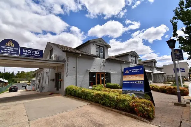 Sovereign Inn