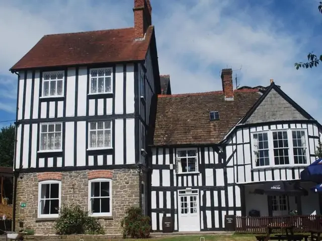 Radnorshire Arms Hotel