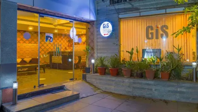 Gis Select Banjara Hill