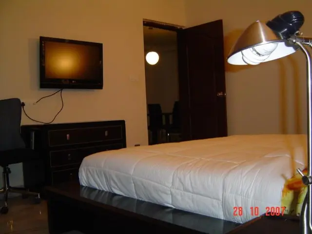 At Home Apartment Hotel