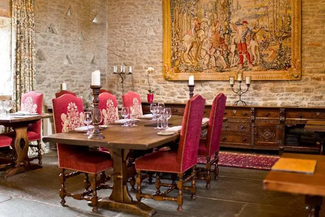 Old Downton Lodge