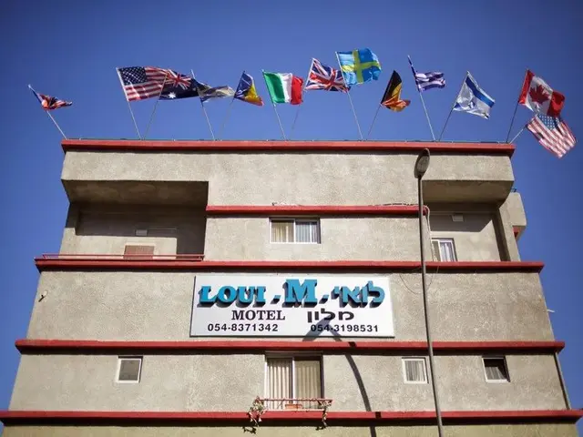 Loui Hotel