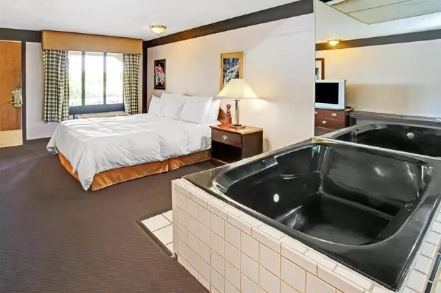 Knights Inn Indianapolis South