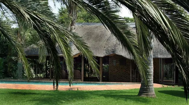 Aero Guest Lodge