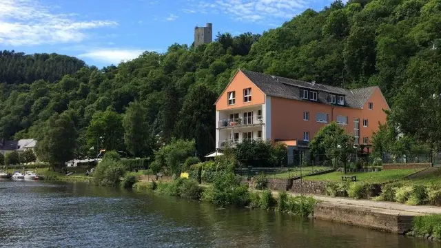 Haus am Fluss