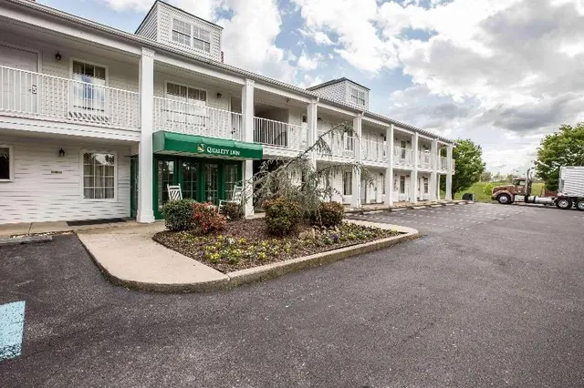 Quality Inn Johnson City I-26 Exit 17