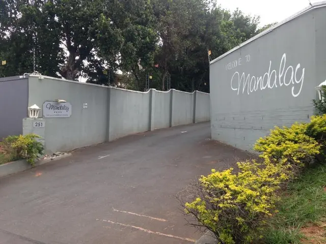 Mandalay Bed and Breakfast and Conference Centre