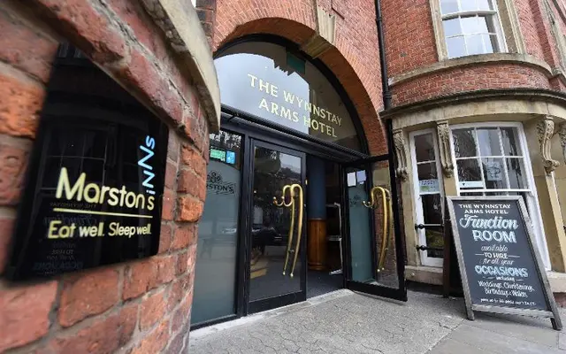 The Wynnstay Arms Hotel