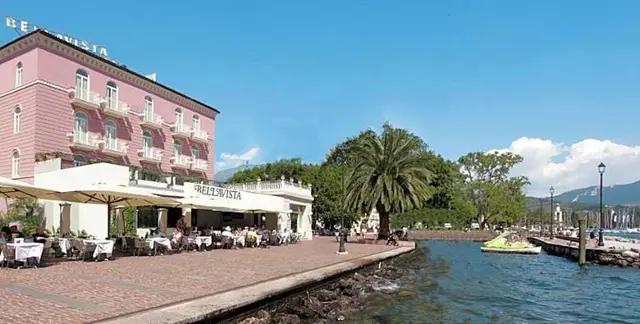 Bellavista Lakefront