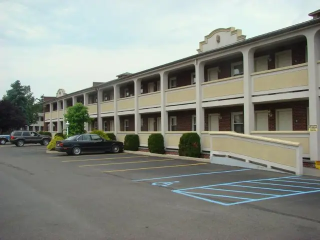 Days Inn by Wyndham Lewisburg