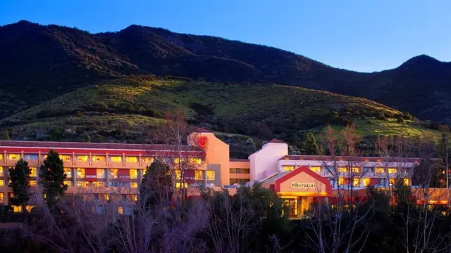 Sheraton Agoura Hills Hotel