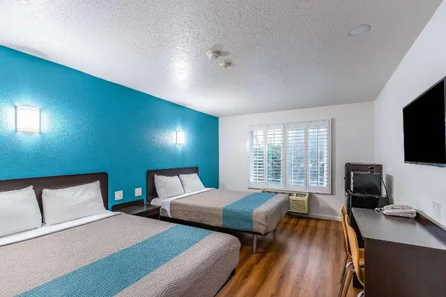 Motel 6 Fountain Valley- Huntington Beach Area
