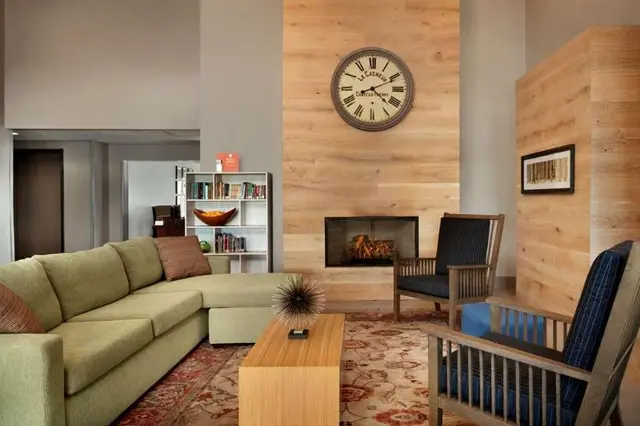 Country Inn & Suites by Radisson, Louisville East
