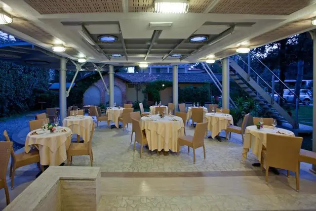 Acapulco Hotel