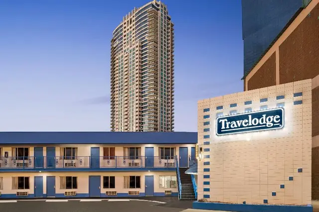 Travelsuites Inn