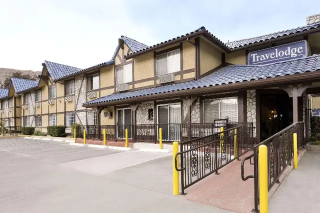Triplodge Hotel Santa Clarita/Valencia