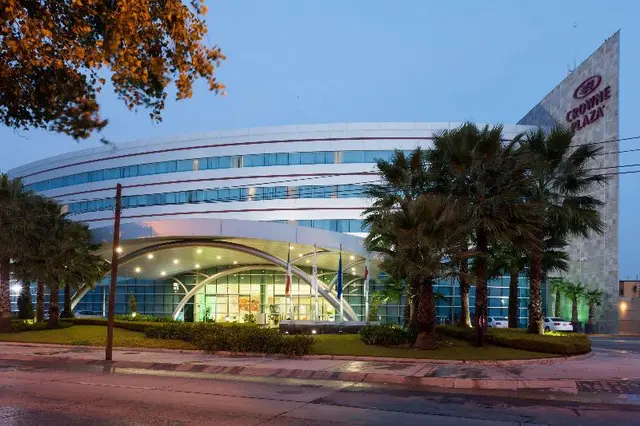 Crowne Plaza LEON by IHG