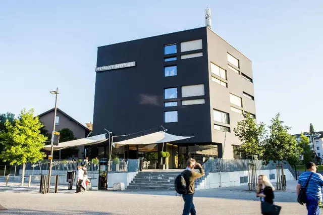 Hotel APART Welcoming I Urban Feel I Design