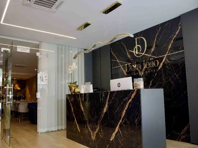 Dom Joao Glamour Hotel