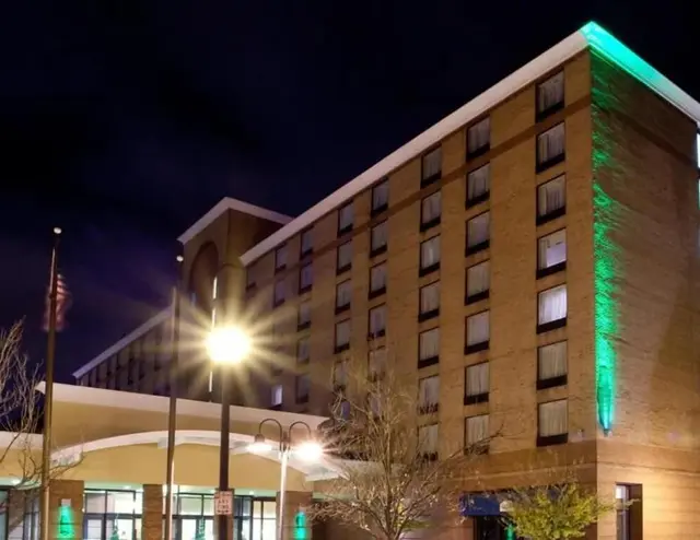 Candlewood Suites Lynchburg Grand Estate