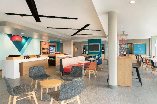 avid hotel Lancaster