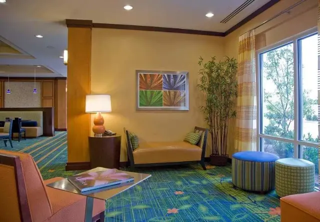 Fairfield Inn & Suites By Marriott Montgomery East