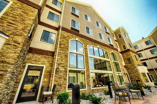 Staybridge Suites Minot