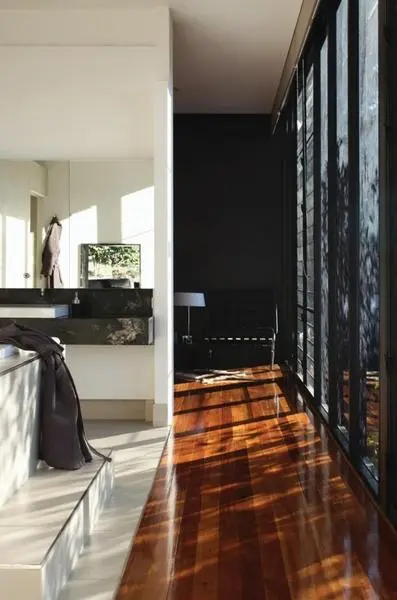 Glass on Glasshouse