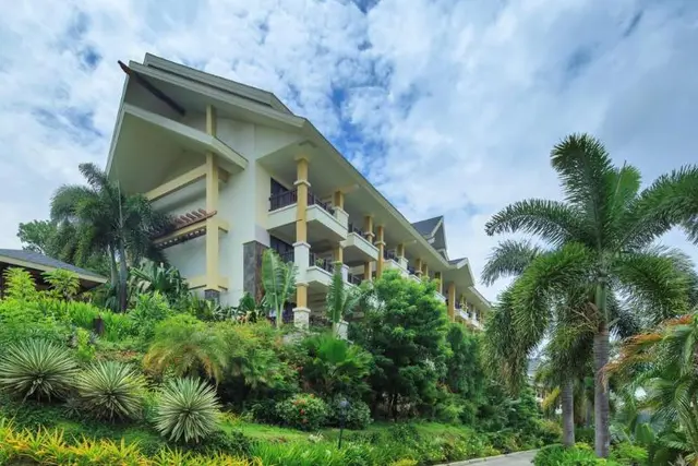 Alta Vista de Boracay Hotel