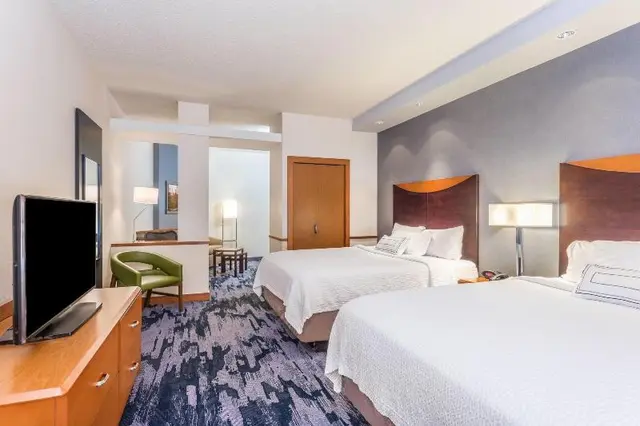 Fairfield Inn & Suites By Marriott Madison East