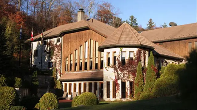 Hotel Lac Carling