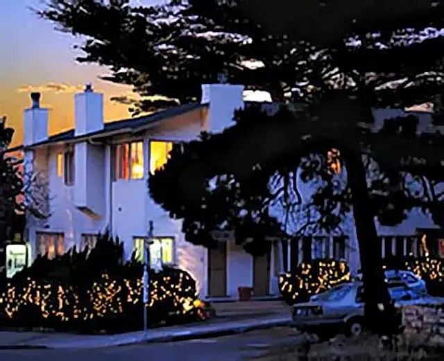 Carmel Wayfarer Inn