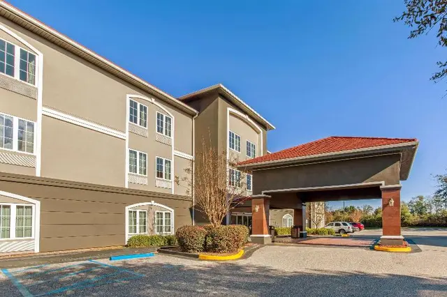 La Quinta Inn & Suites Mobile - Tillman's Corner