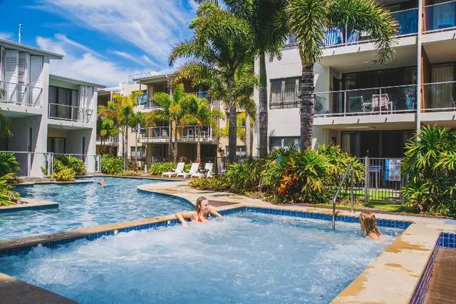 Sand Dunes Resort