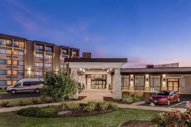 Crowne Plaza Milwaukee Airport