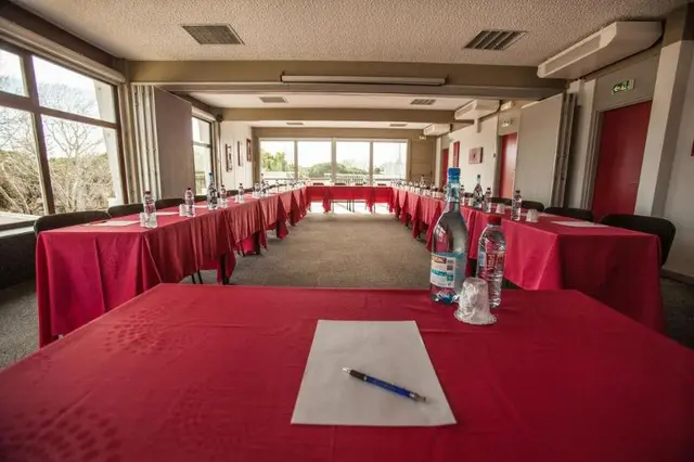 Le Quetzal Hotel