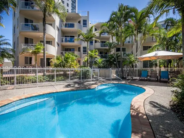 The Burlington Holiday Apartments