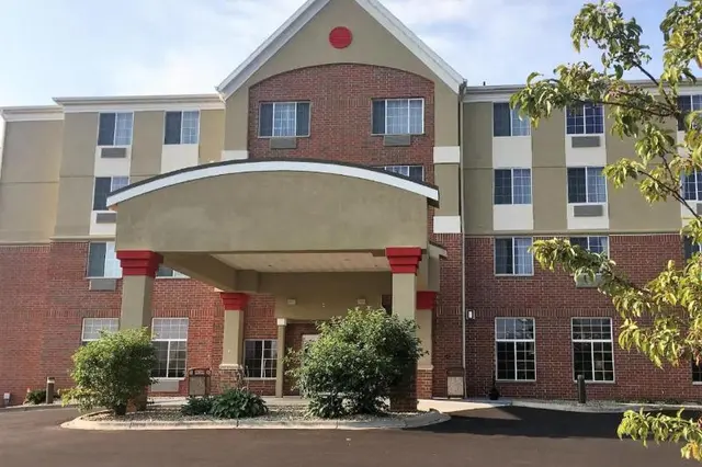 Mainstay Suites Fitchburg - Madison