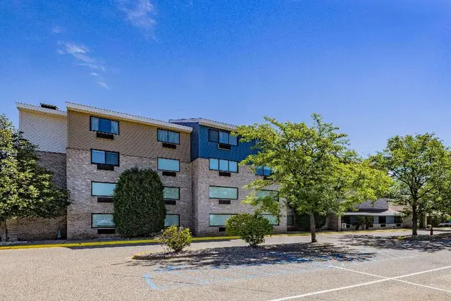 AmericInn by Wyndham Apple Valley