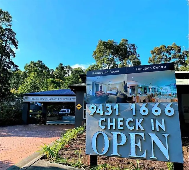 Eltham Gateway Hotel