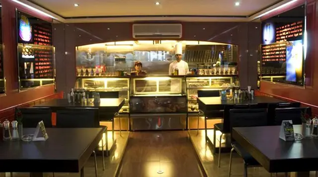 Hotel Sandesh The Prince