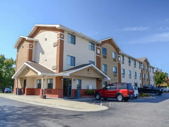 Super 8 by Wyndham Newport News/Jefferson Ave.