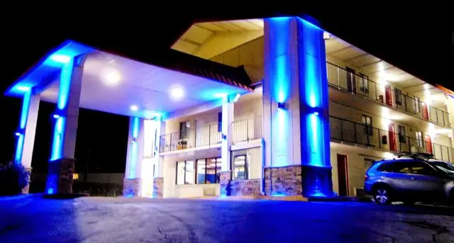 Somatel Nashville Airport Hotel