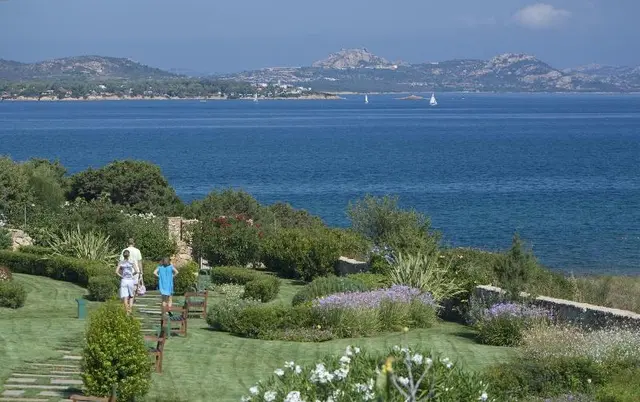 L'Ea Bianca Luxury Resort